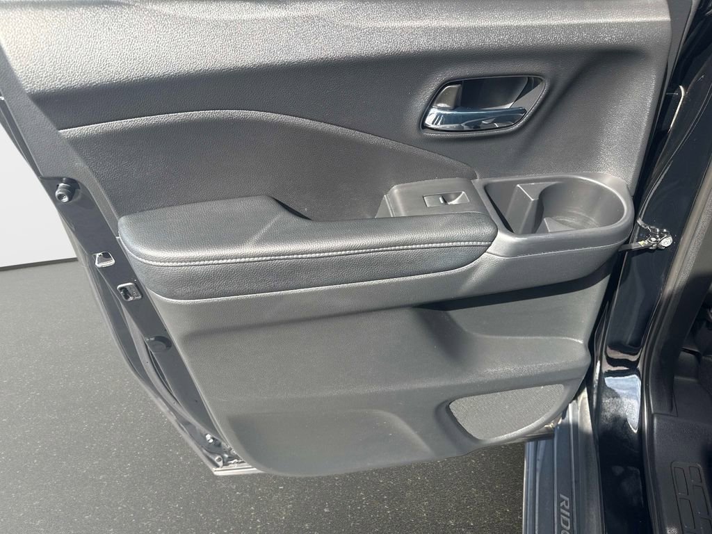 Used 2018 Honda Ridgeline RTL-T image 11