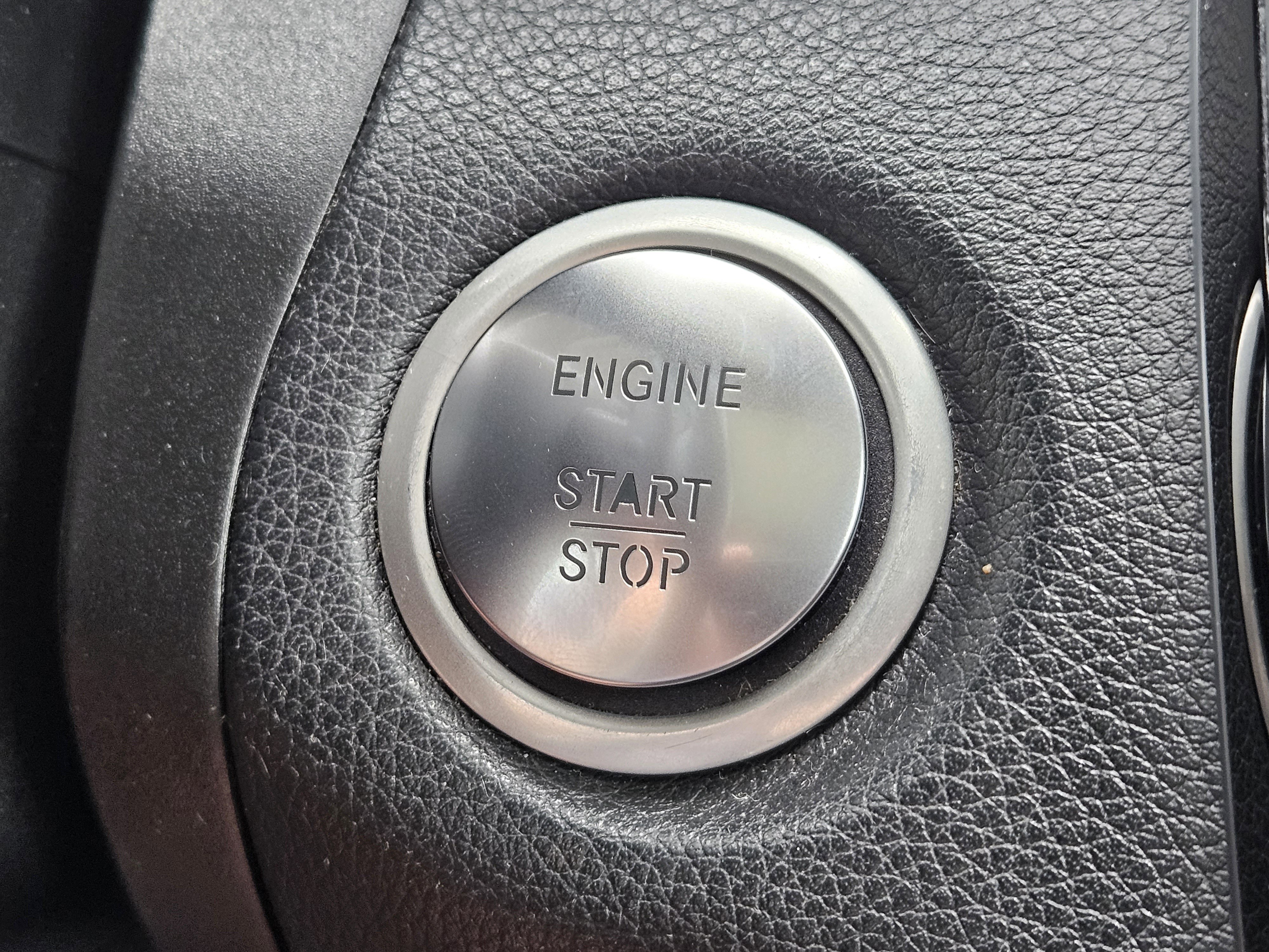 Certified 2019 Mercedes-Benz GLC 300 4MATIC image 20