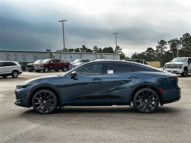 New 2026 Toyota Crown Nightshade image 5