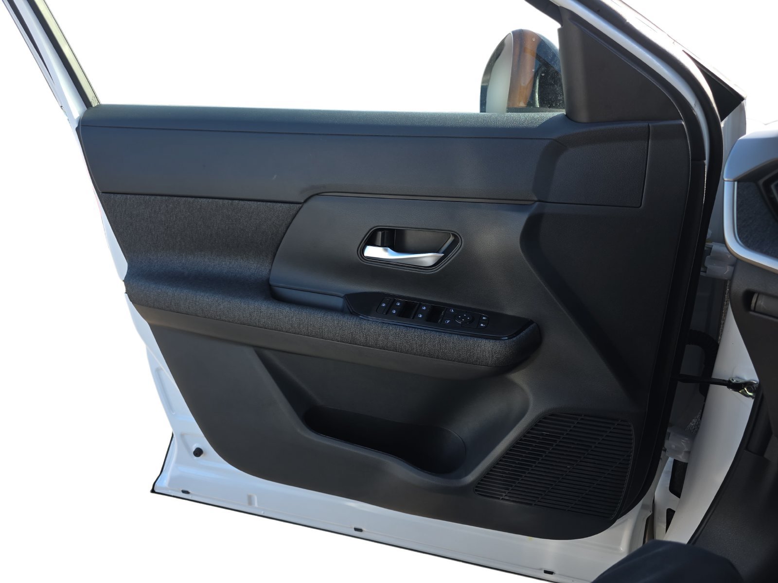 New 2027 Nissan Kicks SV w/ SV Premium Package FWD image 25