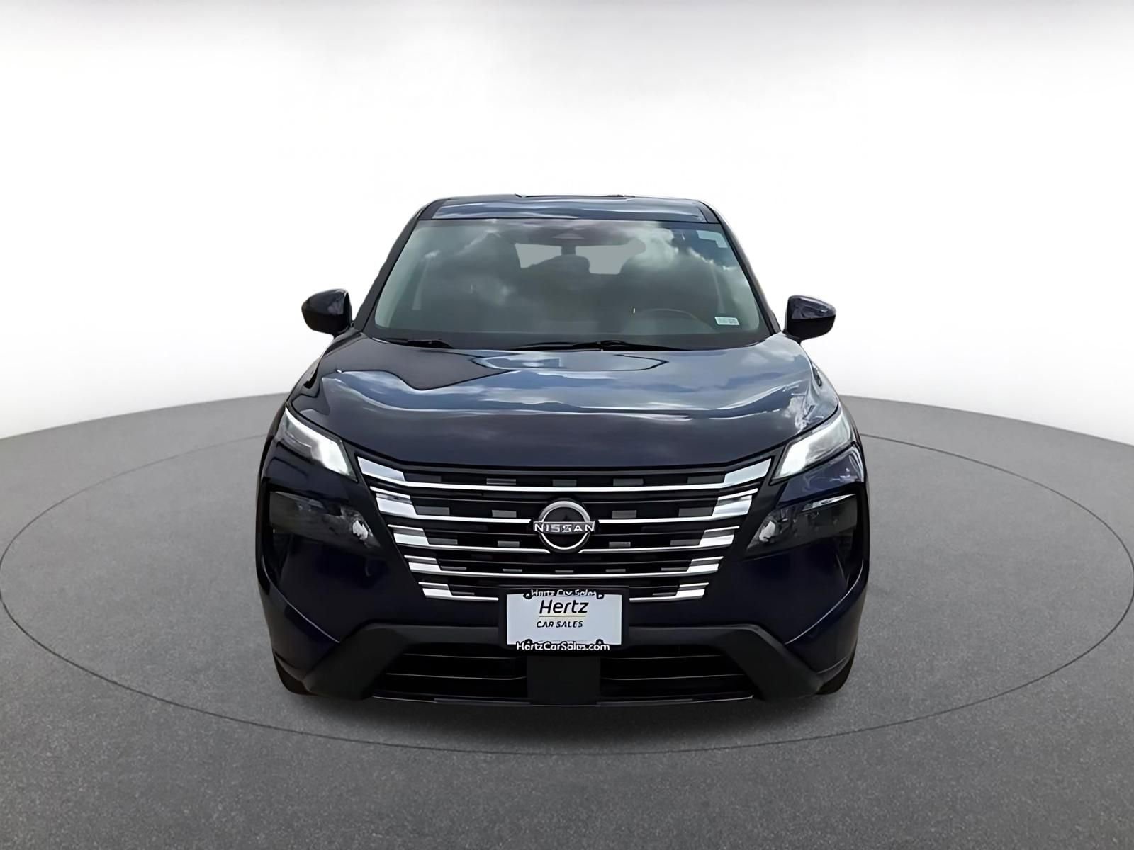 Used 2025 Nissan Rogue SV FWD image 7
