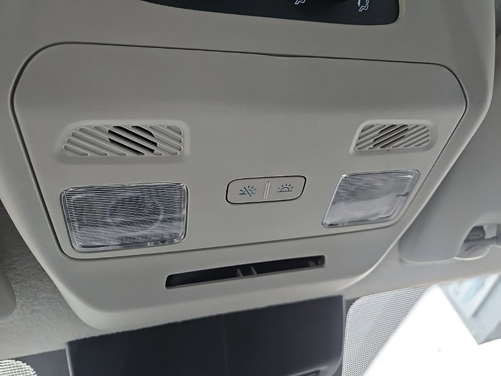 Used 2023 Ford Transit 350 XLT image 63