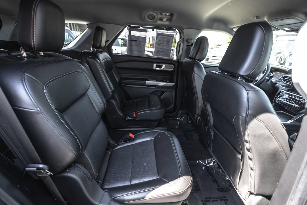 Used 2022 Ford Explorer Limited AWD/4WD image 29