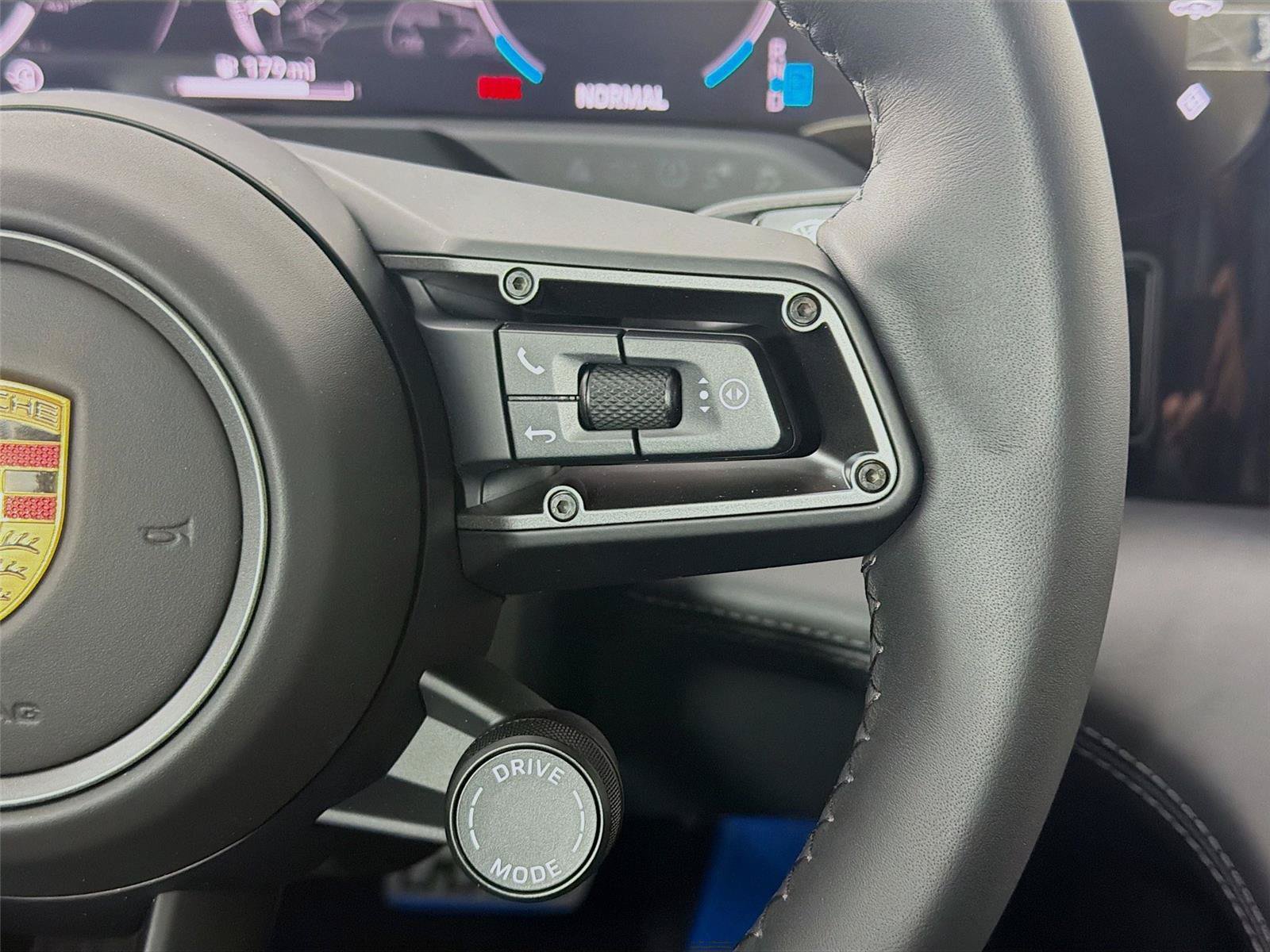 New 2025 Porsche Taycan AWD/4WD image 13