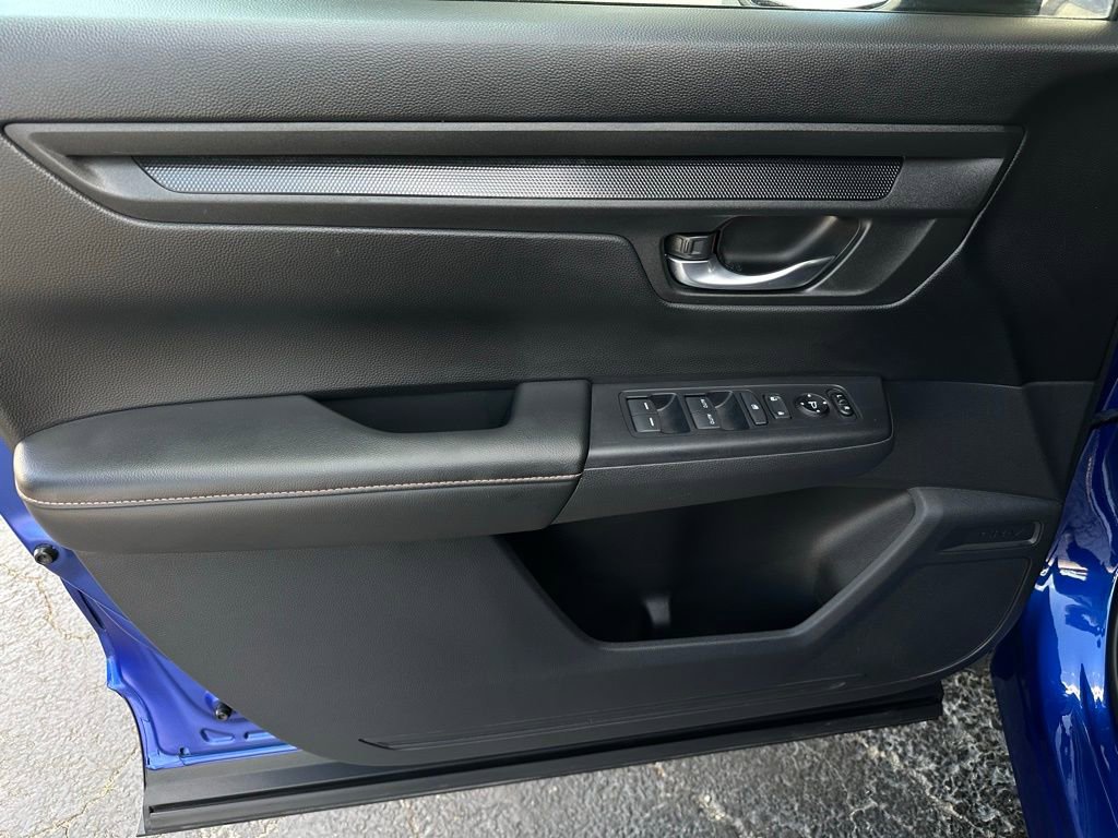 Used 2023 Honda CR-V Sport image 12