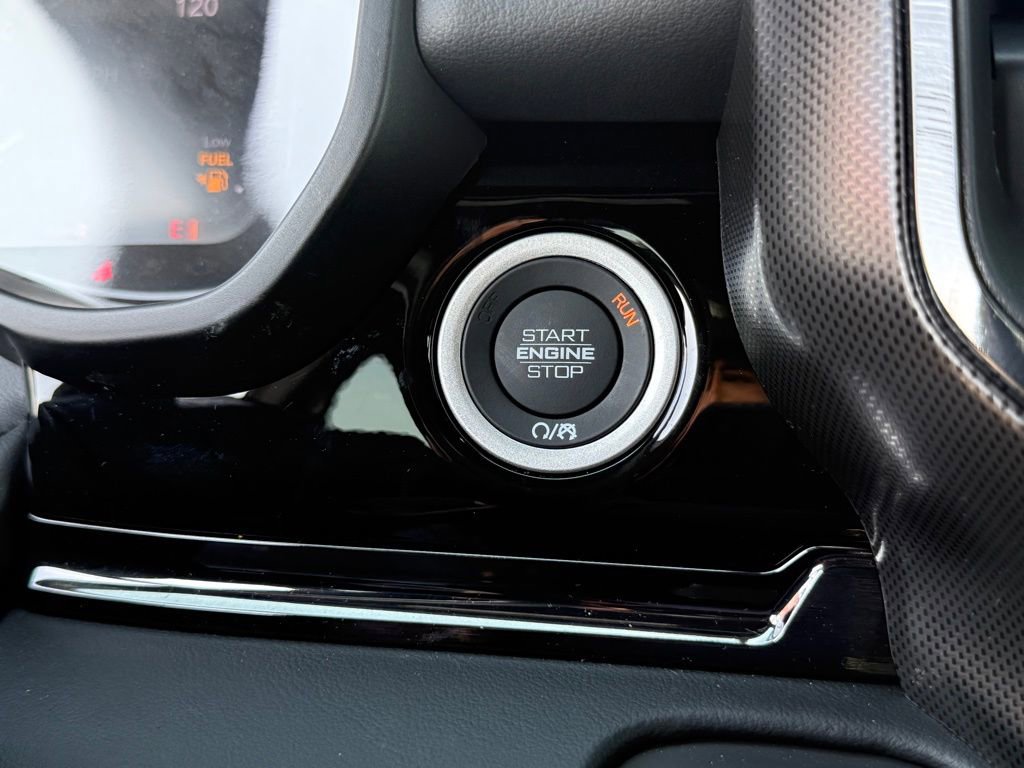 New 2025 RAM 1500 Limited image 24