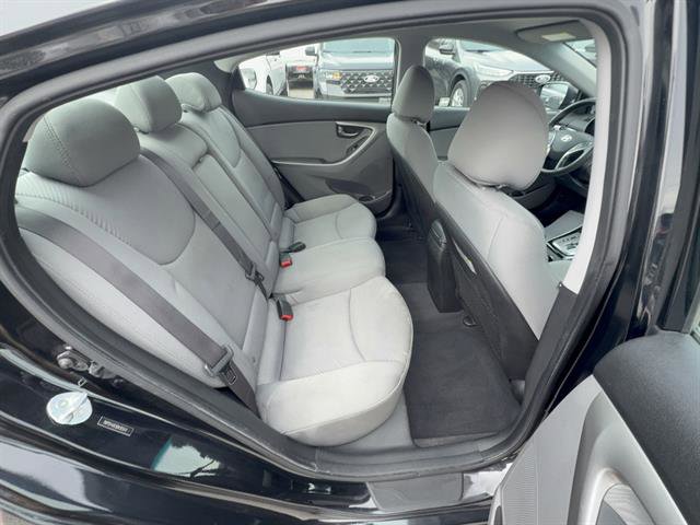 Used 2013 Hyundai Elantra GLS w/ Preferred Pkg FWD image 22