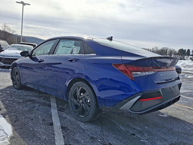 New 2026 Hyundai Elantra SEL Sport image 3