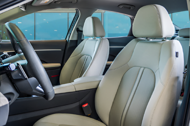 Certified 2025 Hyundai Sonata SEL FWD image 36