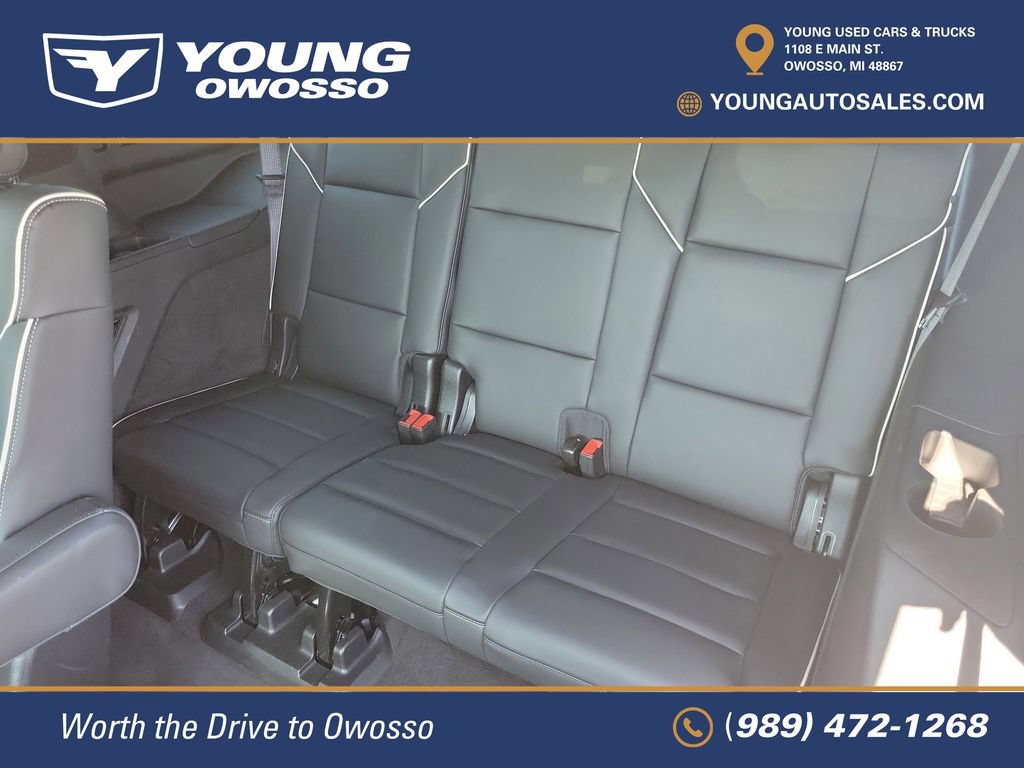 Used 2023 Cadillac Escalade Premium Luxury AWD/4WD image 37