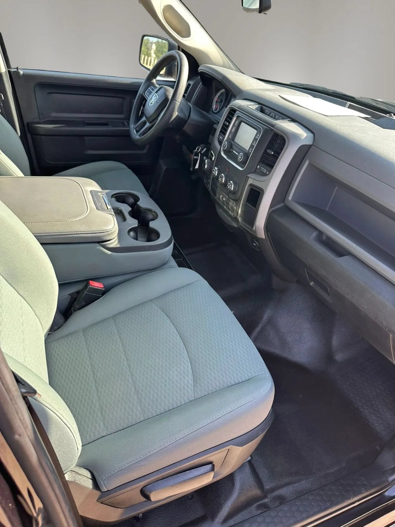 Used 2016 RAM 1500 Tradesman w/ Popular Equipment Group AWD/4WD image 31