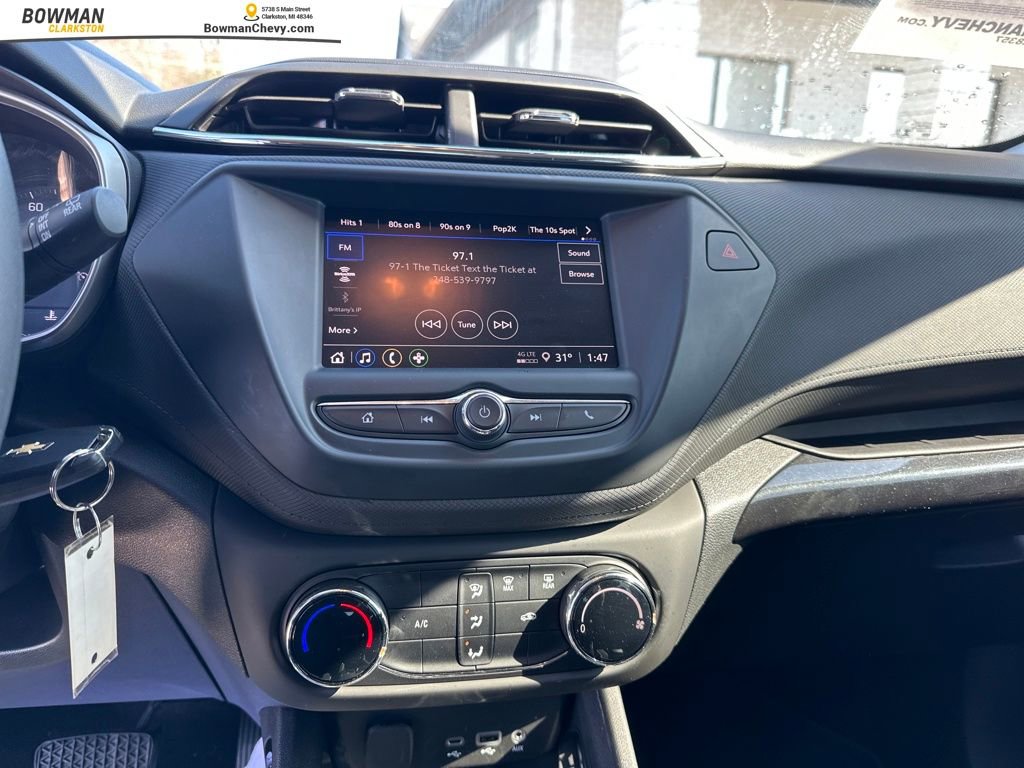 Used 2023 Chevrolet TrailBlazer LS image 19