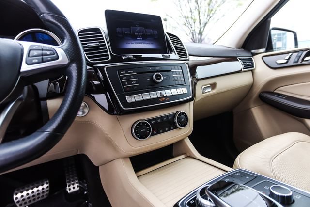 Used 2018 Mercedes-Benz GLE 43 AMG 4MATIC image 12