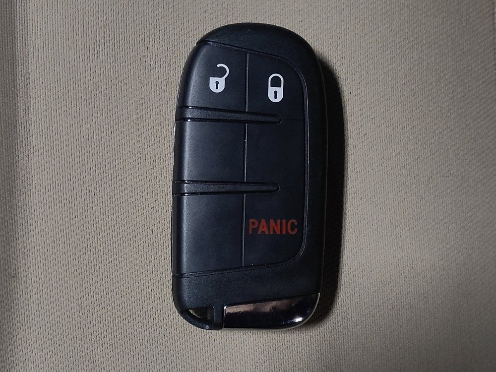 Used 2020 Jeep Compass Sport image 32