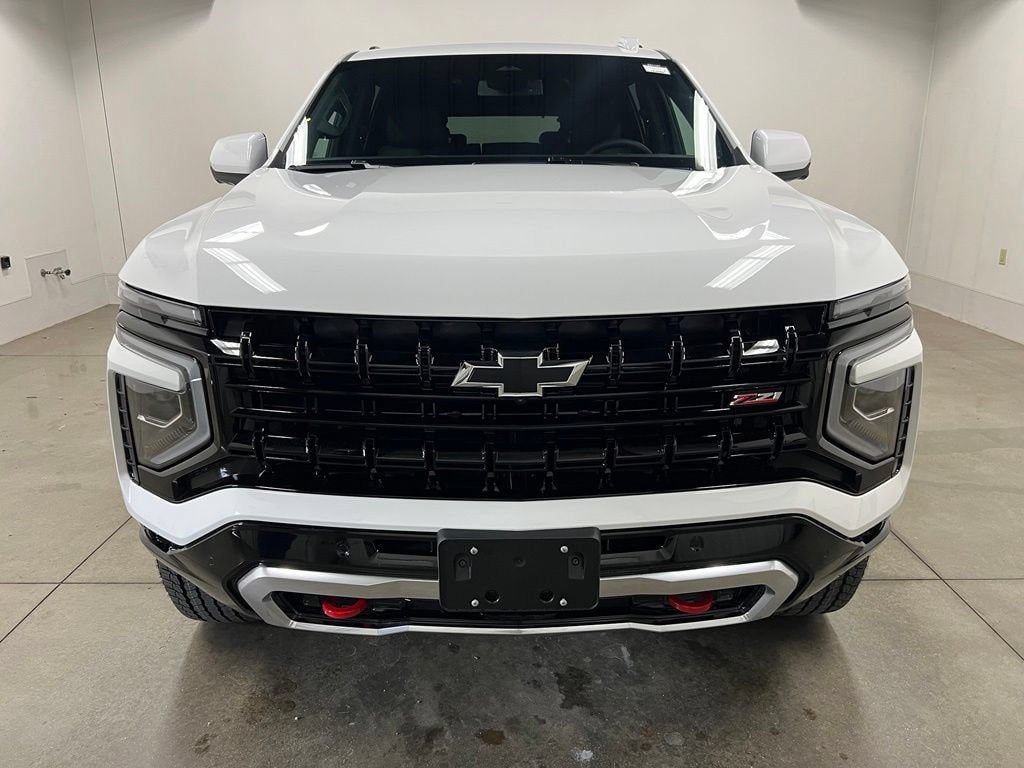 New 2026 Chevrolet Suburban Z71 w/ Comfort Package AWD/4WD image 7