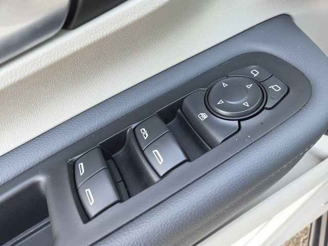 Used 2022 GMC Terrain Denali w/ Denali Premium Package image 11