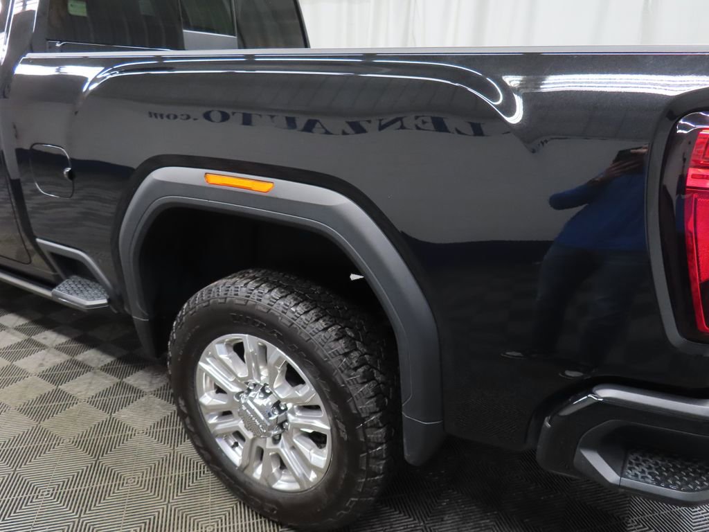 Used 2023 GMC Sierra 2500 Denali w/ Denali Black Diamond Edition AWD/4WD image 59