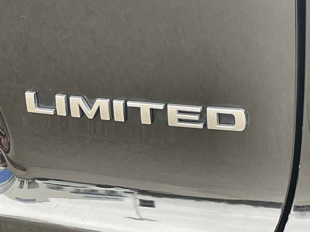 Used 2020 Jeep Cherokee Limited image 21