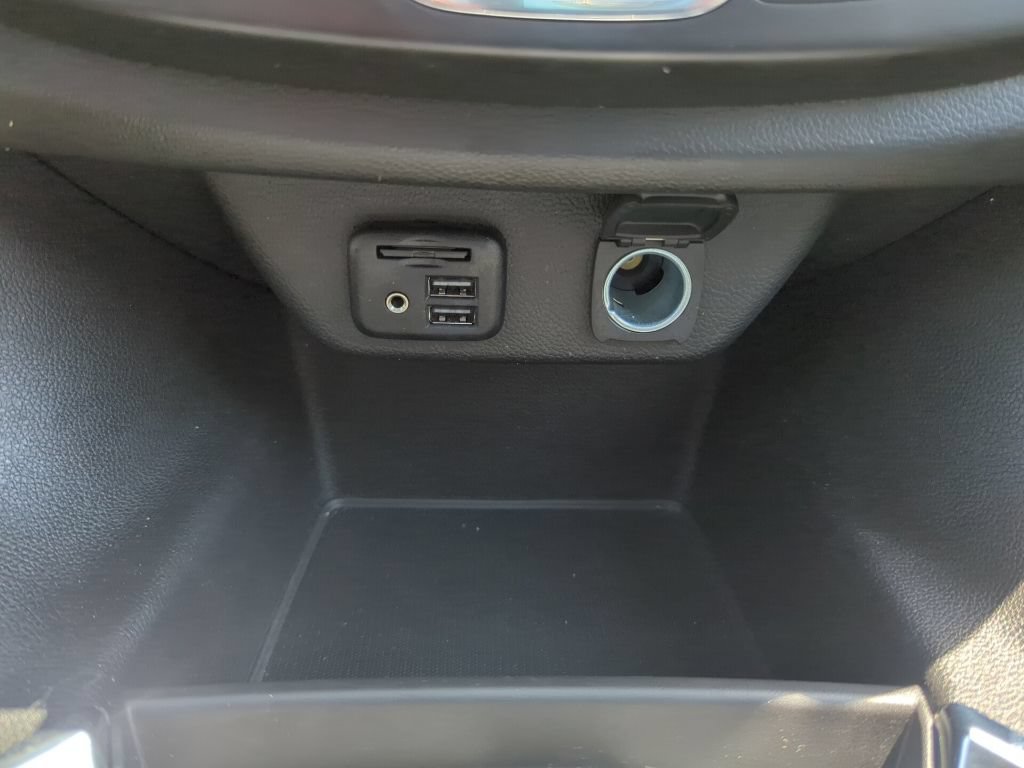 Certified 2021 Chevrolet Traverse RS AWD/4WD image 30