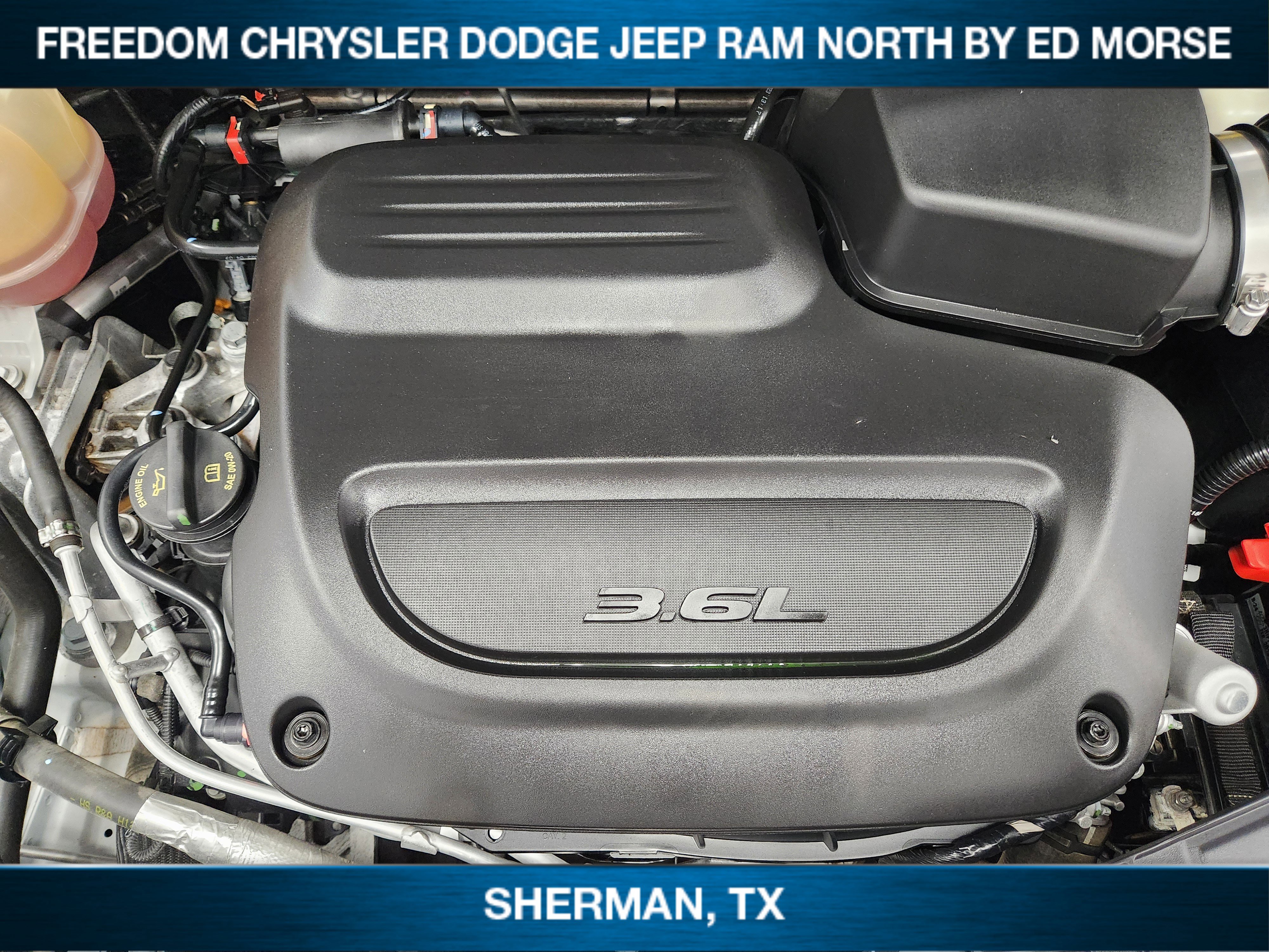 Used 2023 Chrysler Voyager LX image 22