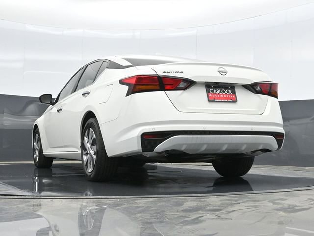Used 2025 Nissan Altima 2.5 S FWD image 43