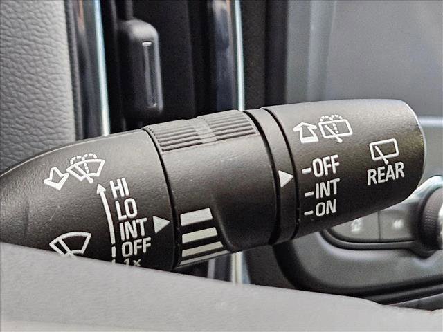 Used 2023 Chevrolet Equinox LT image 9