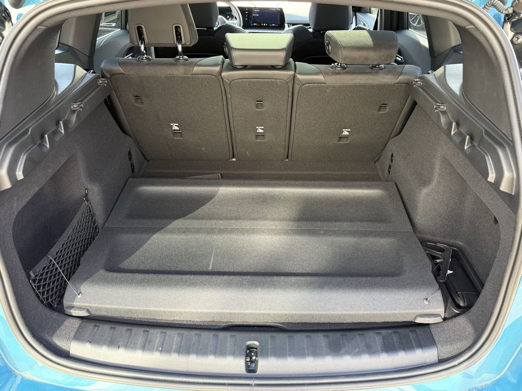 Used 2025 BMW X1 xDrive28i w/ M Sport Package AWD/4WD image 13