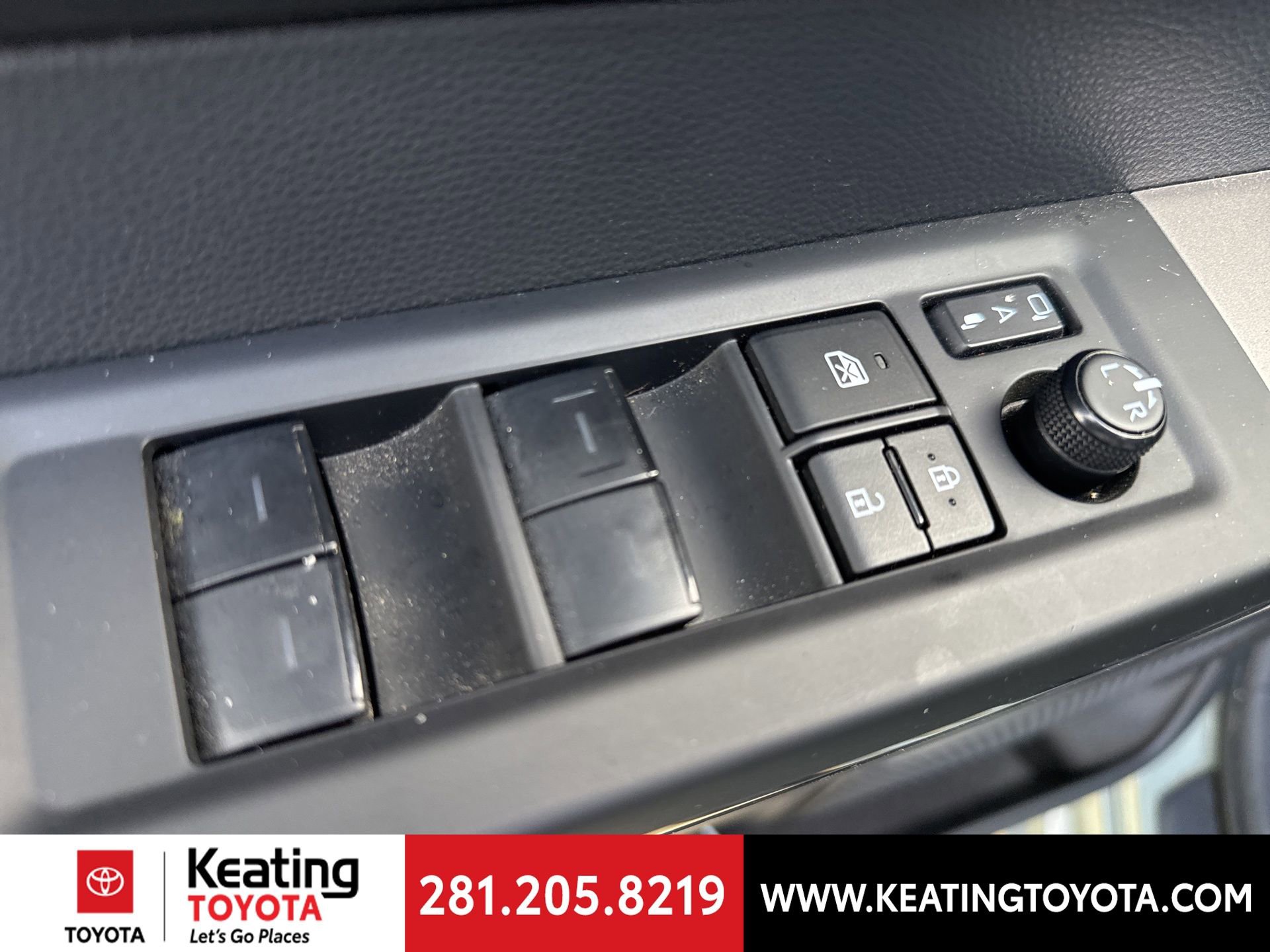 Used 2025 Toyota Tundra Limited image 13