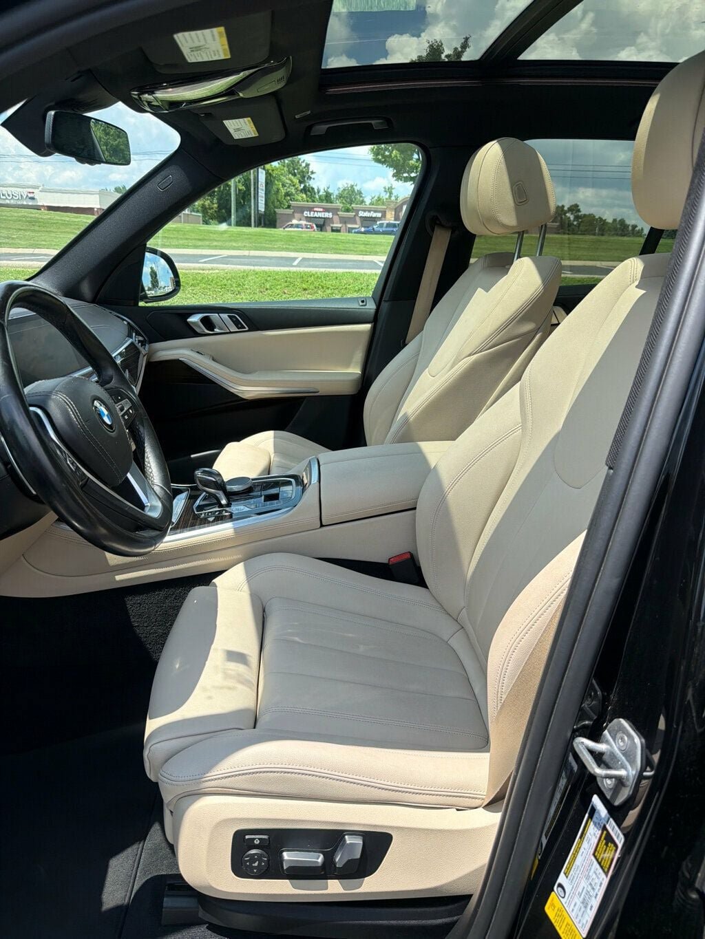 Used 2020 BMW X5 sDrive40i w/ Premium Package RWD image 10