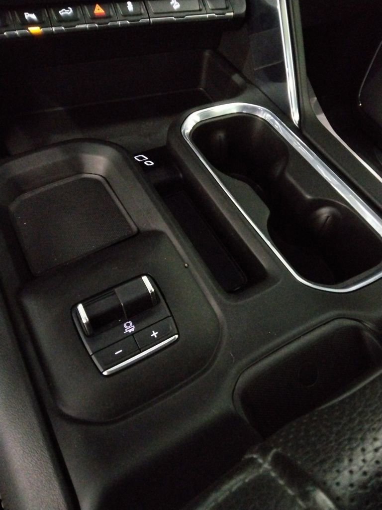 Used 2024 GMC Sierra 2500 Denali w/ Denali Reserve Package image 19