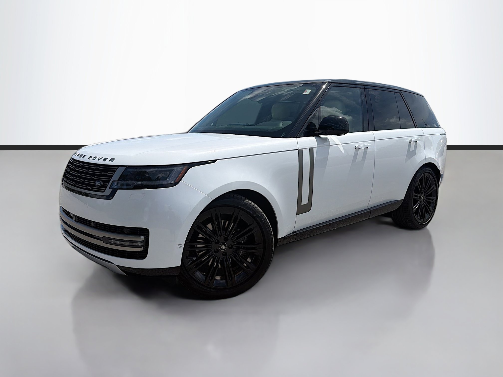 Used 2024 Land Rover Range Rover SE AWD/4WD image 1