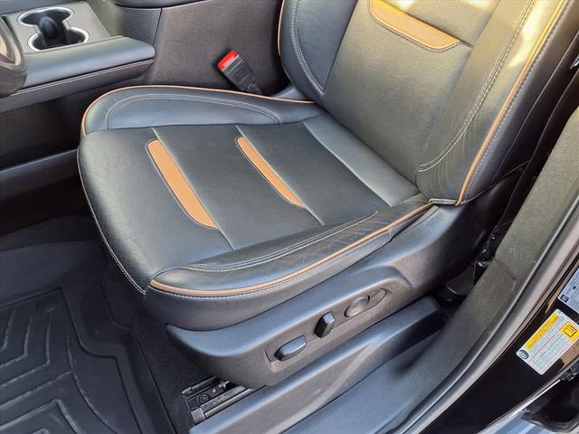 Used 2021 GMC Yukon AT4 w/ AT4 Premium Plus Package image 58