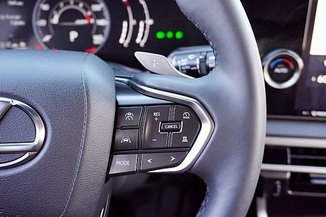 Used 2024 Lexus RX 350 FWD w/ Technology Package image 36