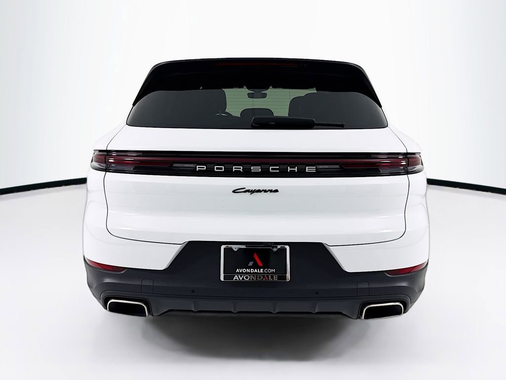 Certified 2025 Porsche Cayenne E-Hybrid image 10