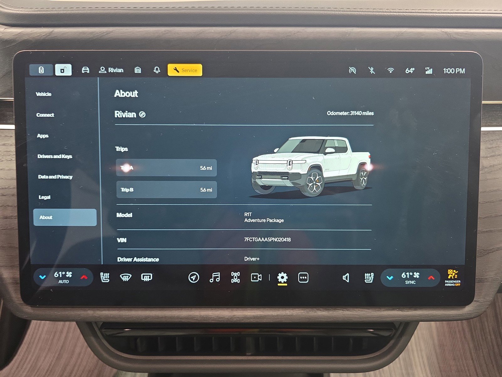 Used 2023 Rivian R1T Adventure image 27