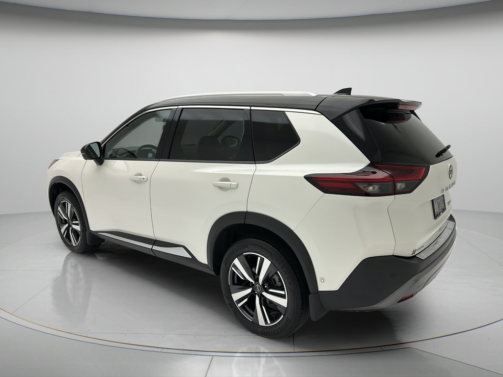 Used 2023 Nissan Rogue SL w/ SL Premium Package AWD/4WD image 4