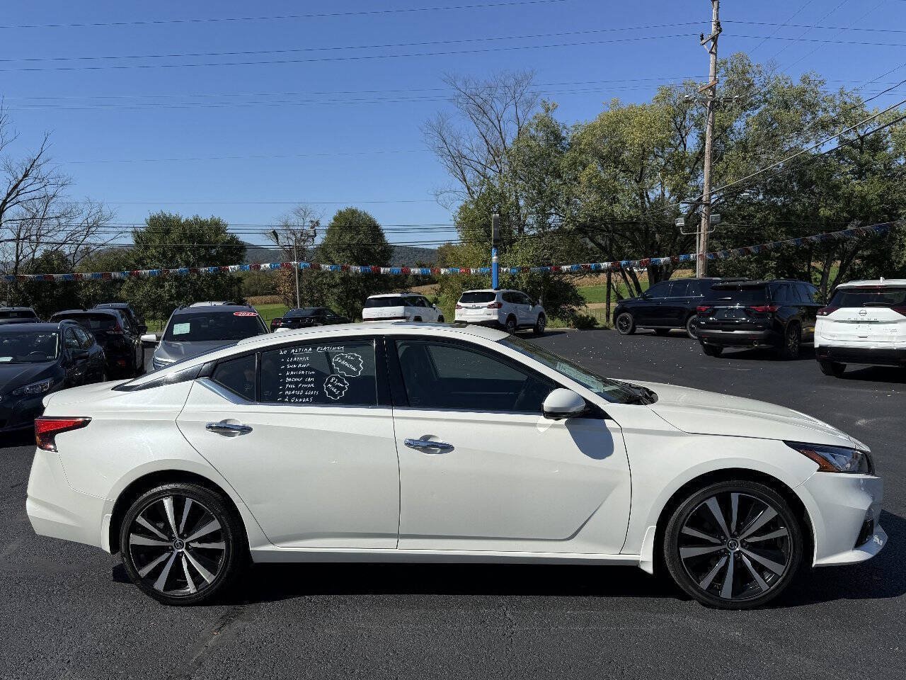 Used 2020 Nissan Altima 2.5 Platinum AWD/4WD image 2