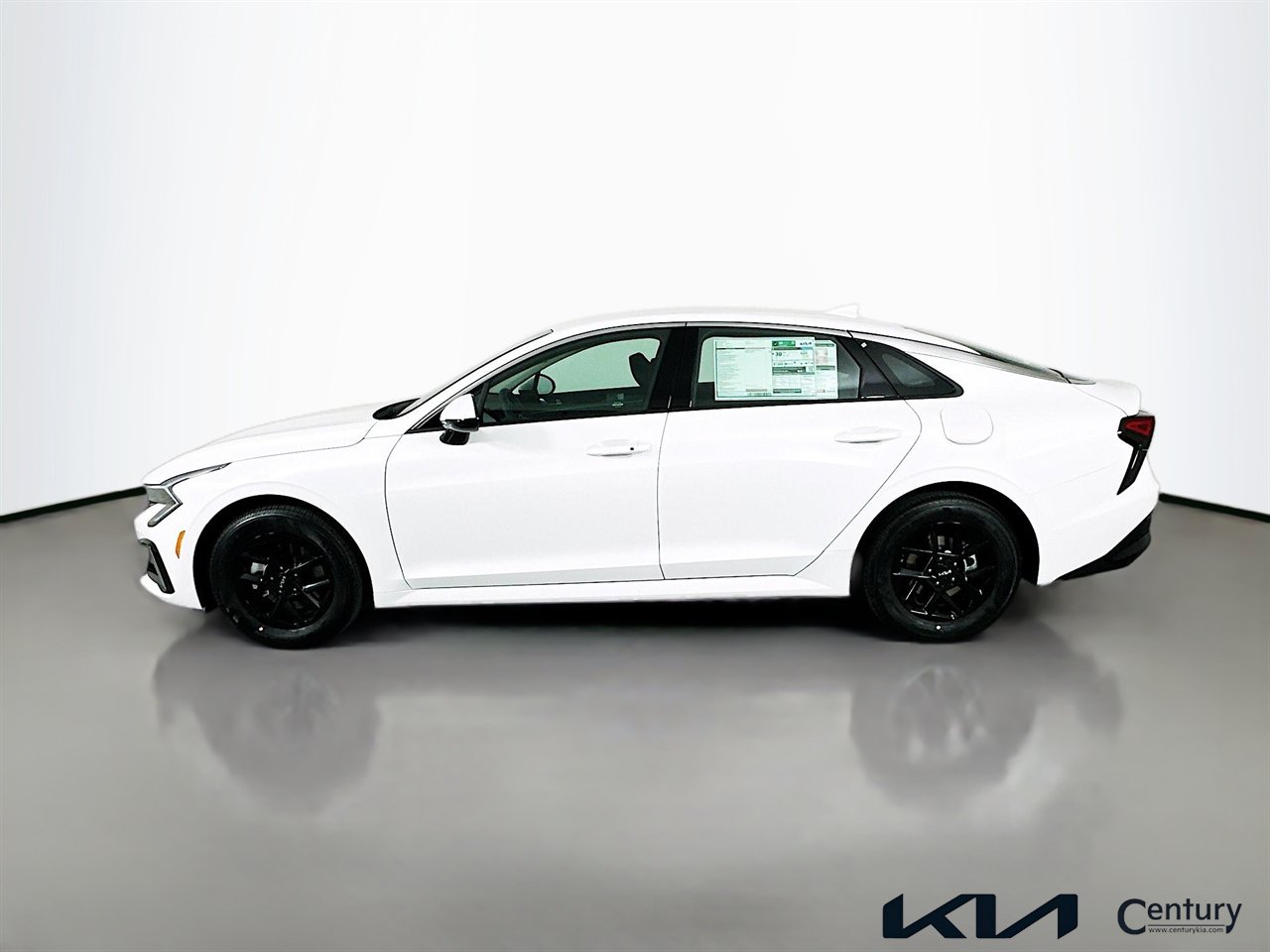 New 2026 Kia K5 LXS FWD image 3