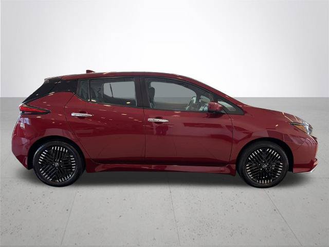 Certified 2024 Nissan Leaf SV Plus FWD image 7