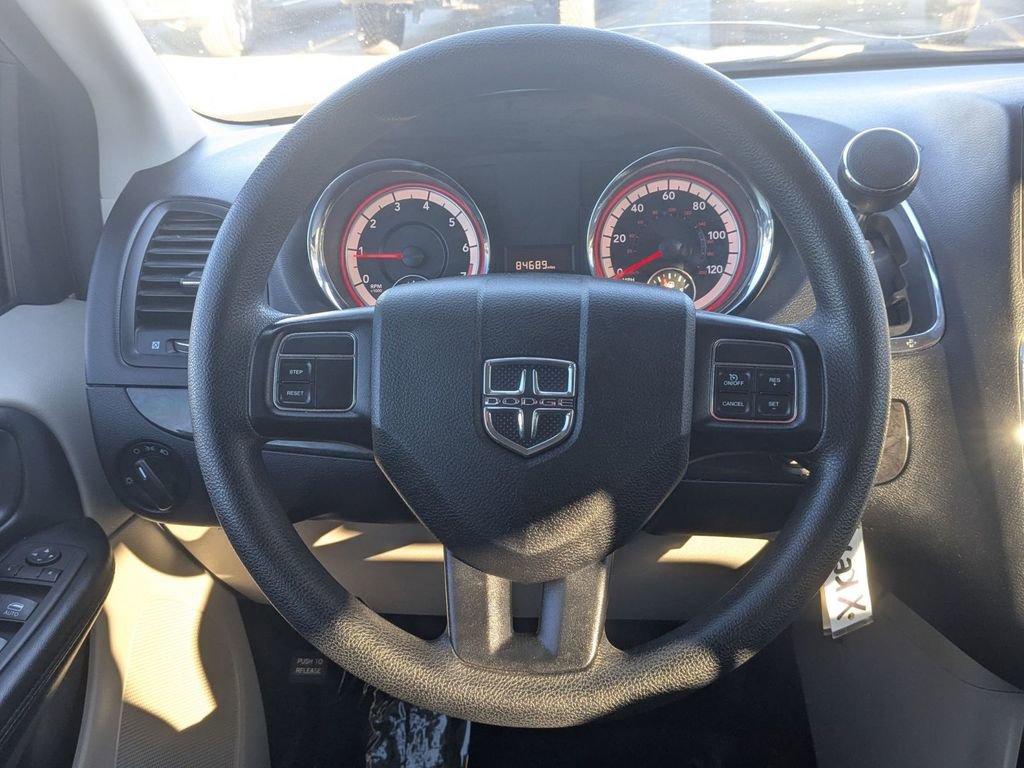 Used 2020 Dodge Grand Caravan SE image 19
