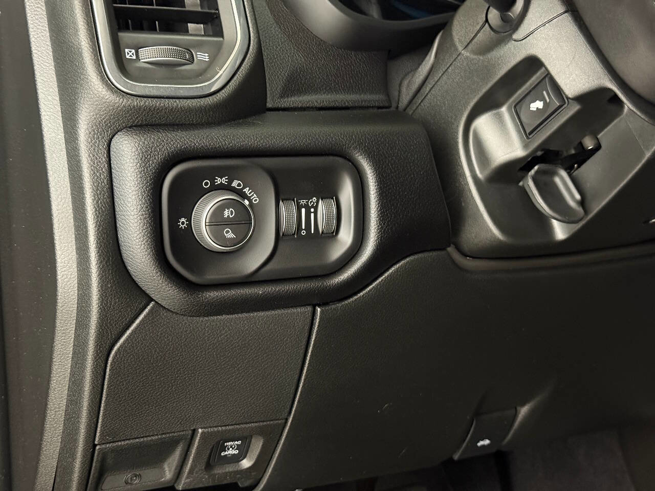 Used 2026 RAM 3500 Laramie w/ Night Edition AWD/4WD image 61