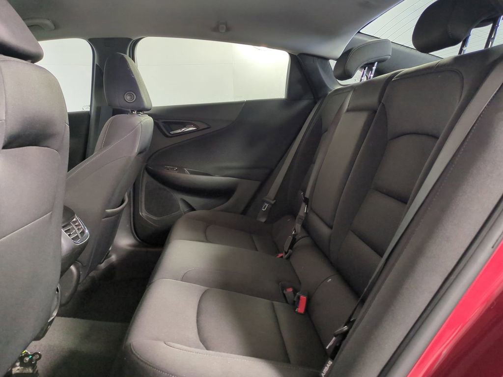 Used 2024 Chevrolet Malibu LT image 14