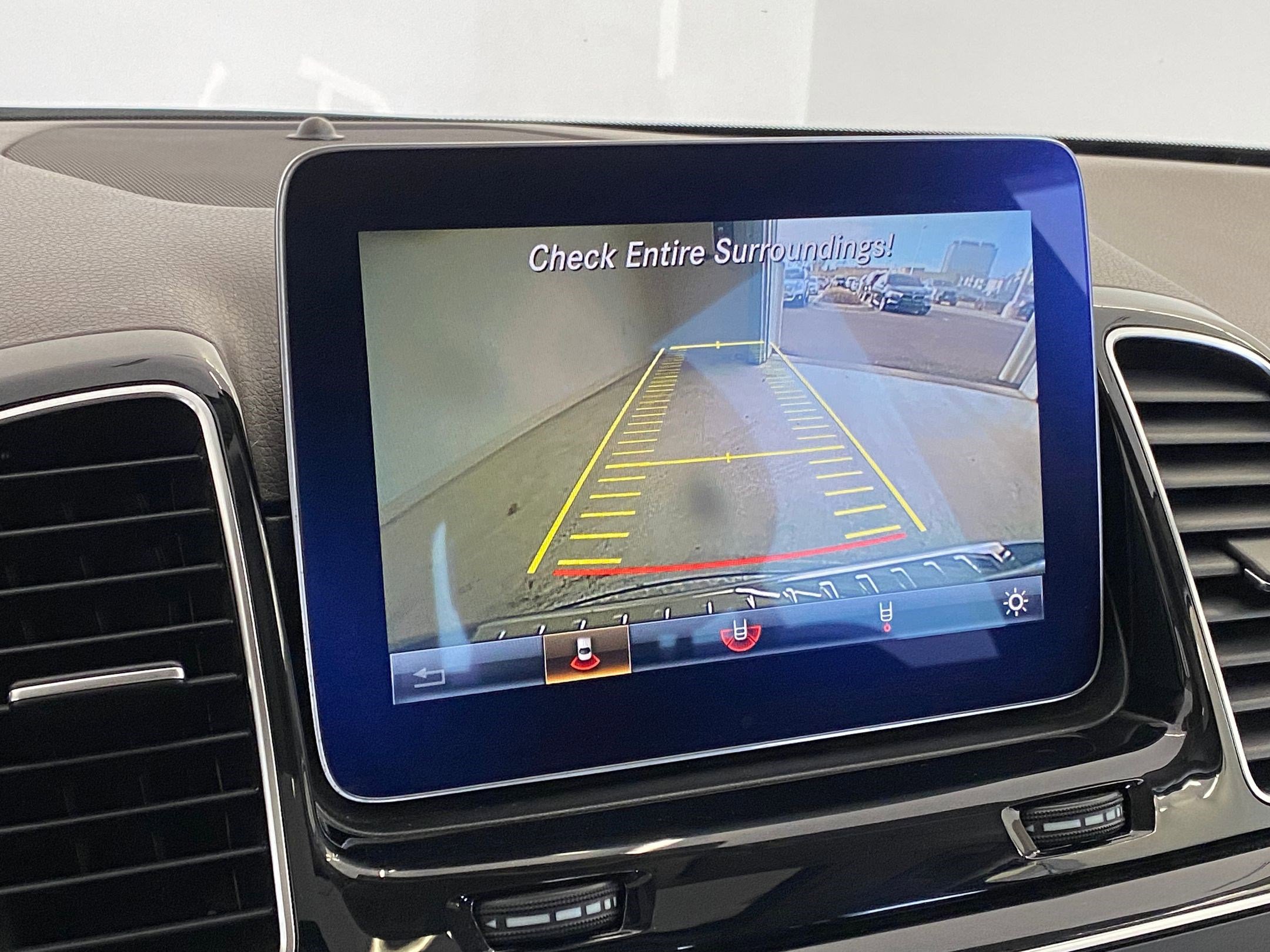 Used 2017 Mercedes-Benz GLE 350 4MATIC image 26