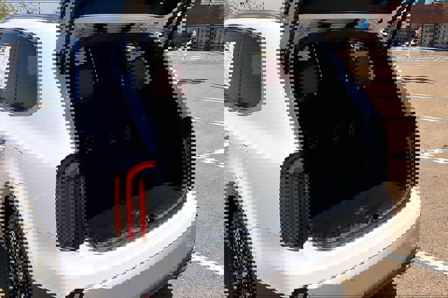 Used 2024 Kia Telluride SX Prestige image 18