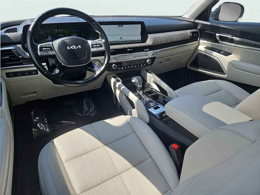 Certified 2023 Kia Telluride AWD image 10