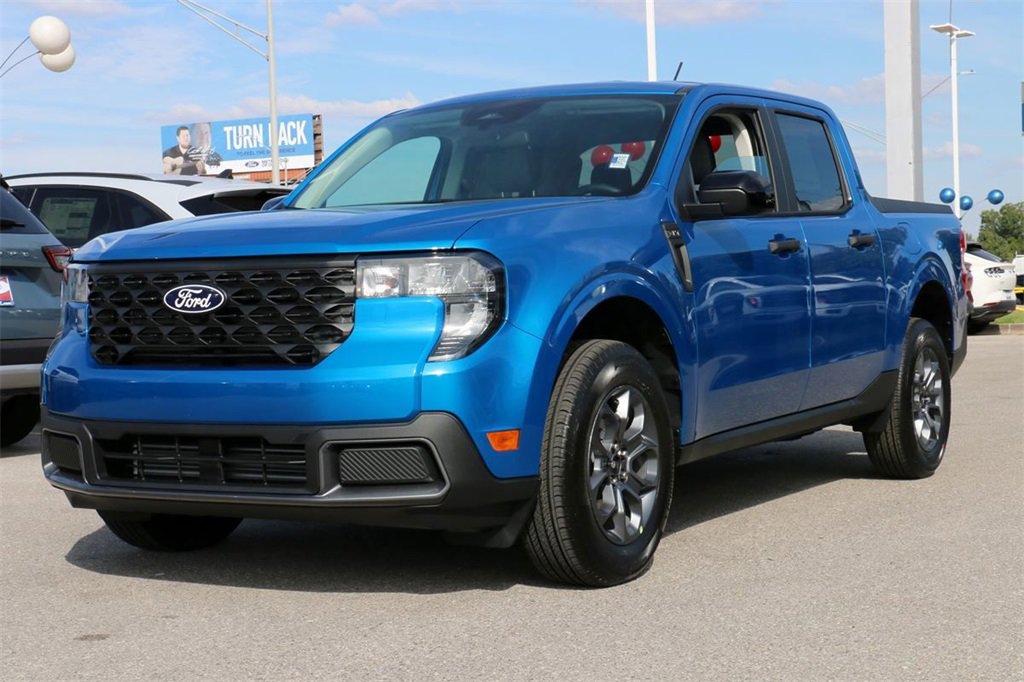 New 2025 Ford Maverick XLT