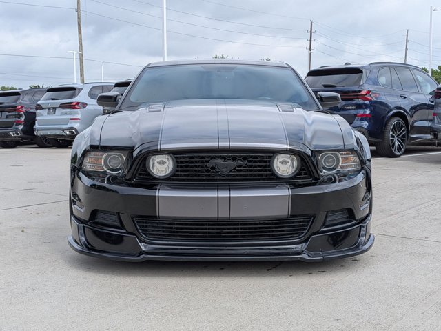 Used 2014 Ford Mustang GT Premium image 2