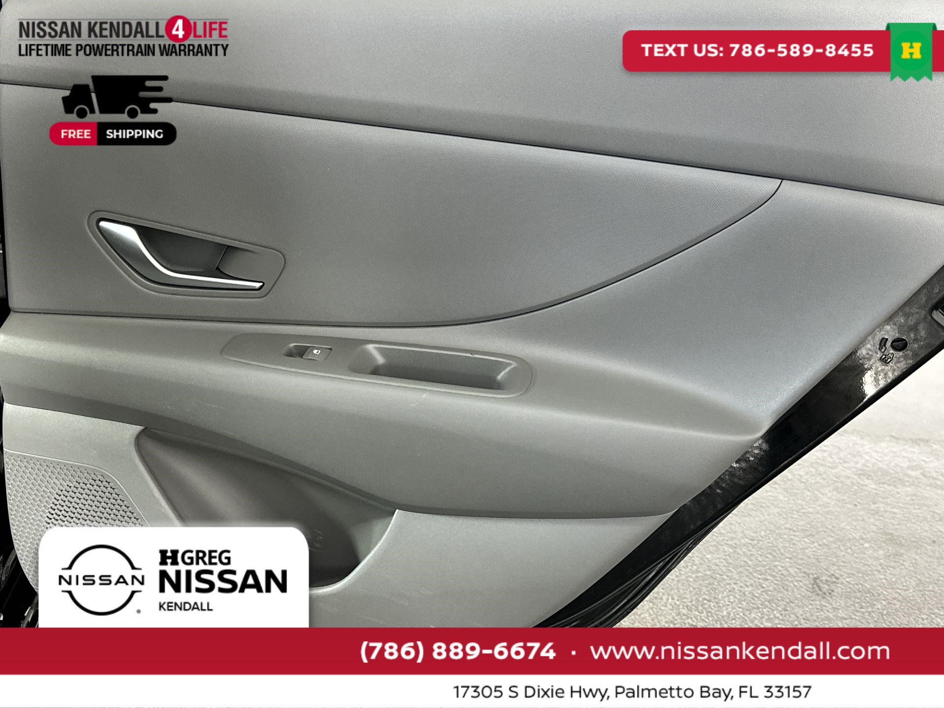 Used 2023 Hyundai Elantra SEL w/ Preferred Accessory Package image 36