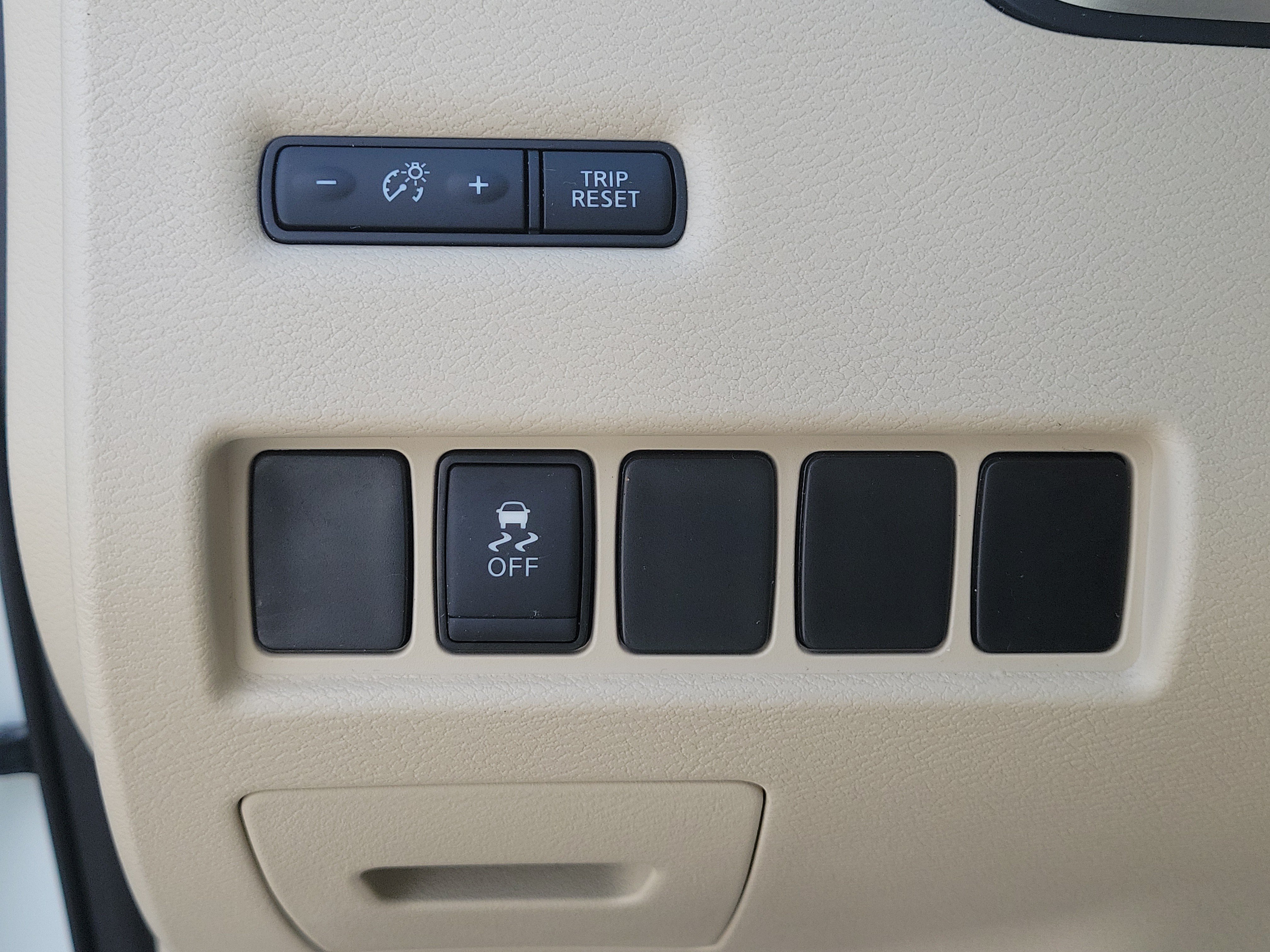 Used 2017 Nissan Murano S w/ Navigation Package FWD image 30