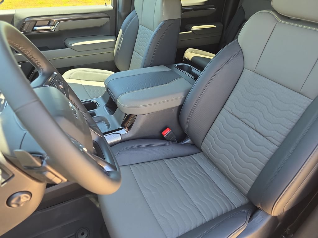 New 2026 Chevrolet Silverado 1500 ZR2 AWD/4WD image 16